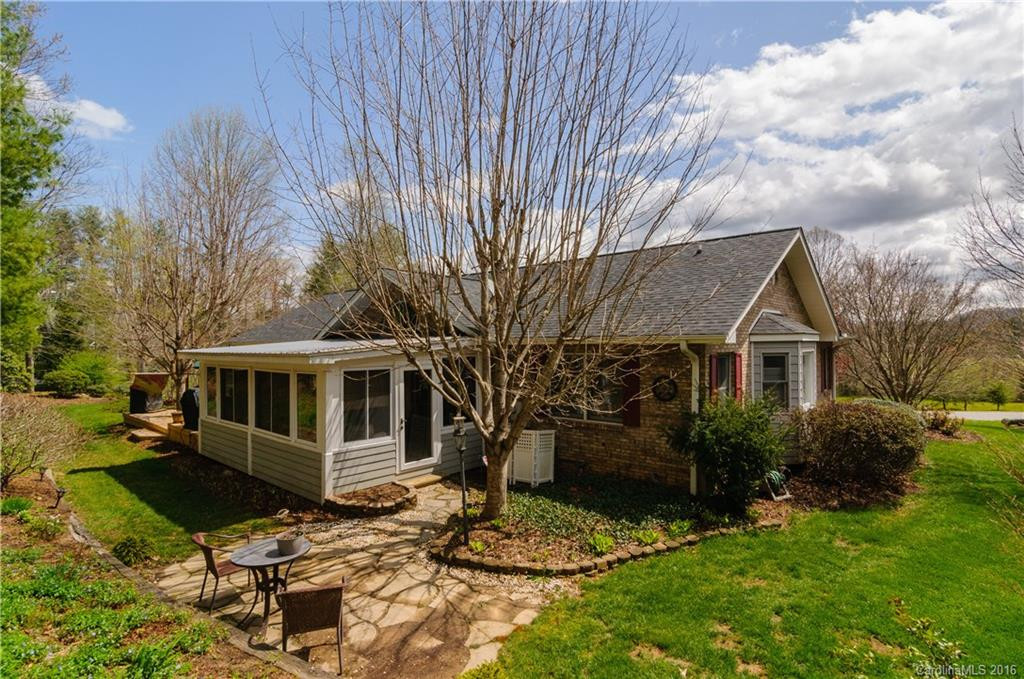 14 Four Oaks Drive - Photo 5