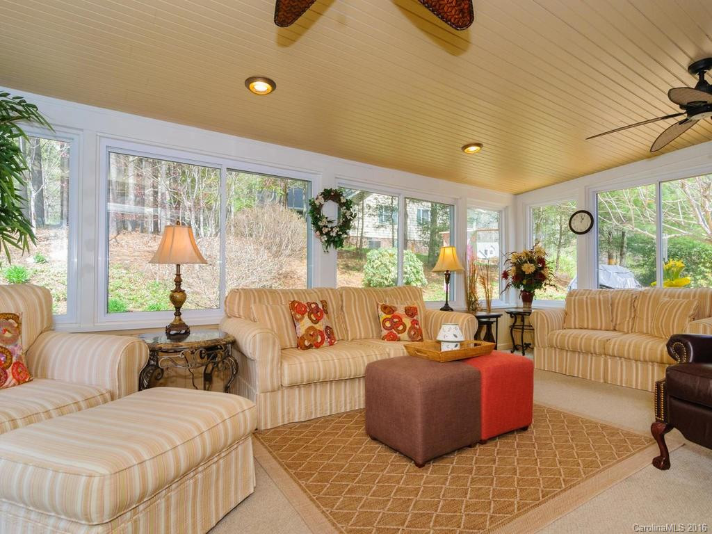 14 Four Oaks Drive - Photo 8