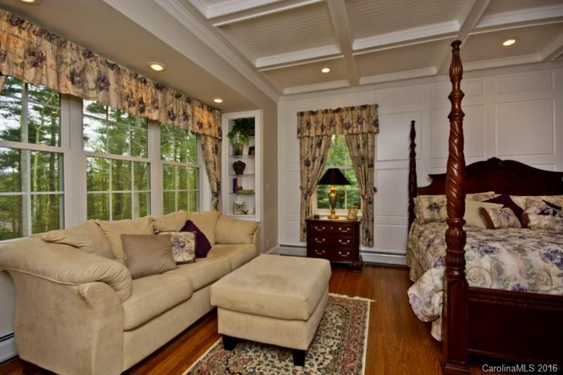 1718 Kanuga Road - Photo 11