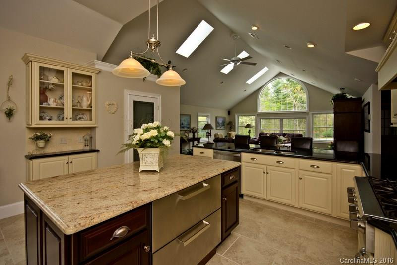 1718 Kanuga Road - Photo 7