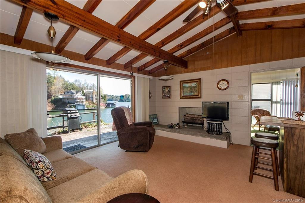 262 Thomas Drive - Photo 11