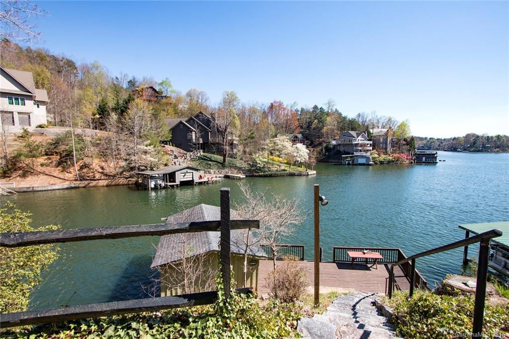262 Thomas Drive - Photo 19
