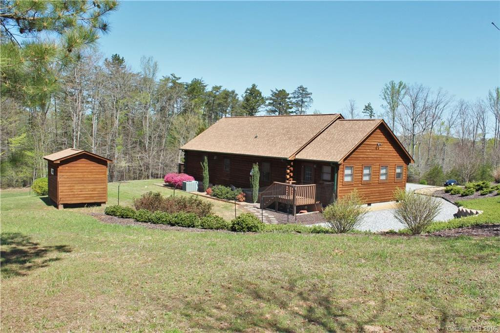 329 Dakota Drive - Photo 2