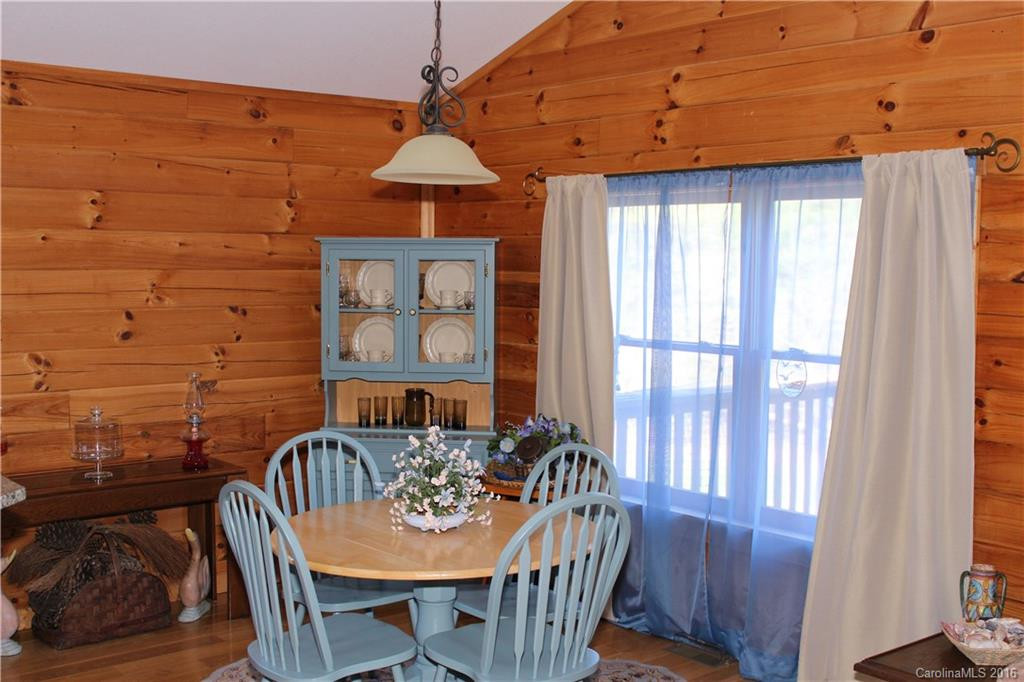 329 Dakota Drive - Photo 11