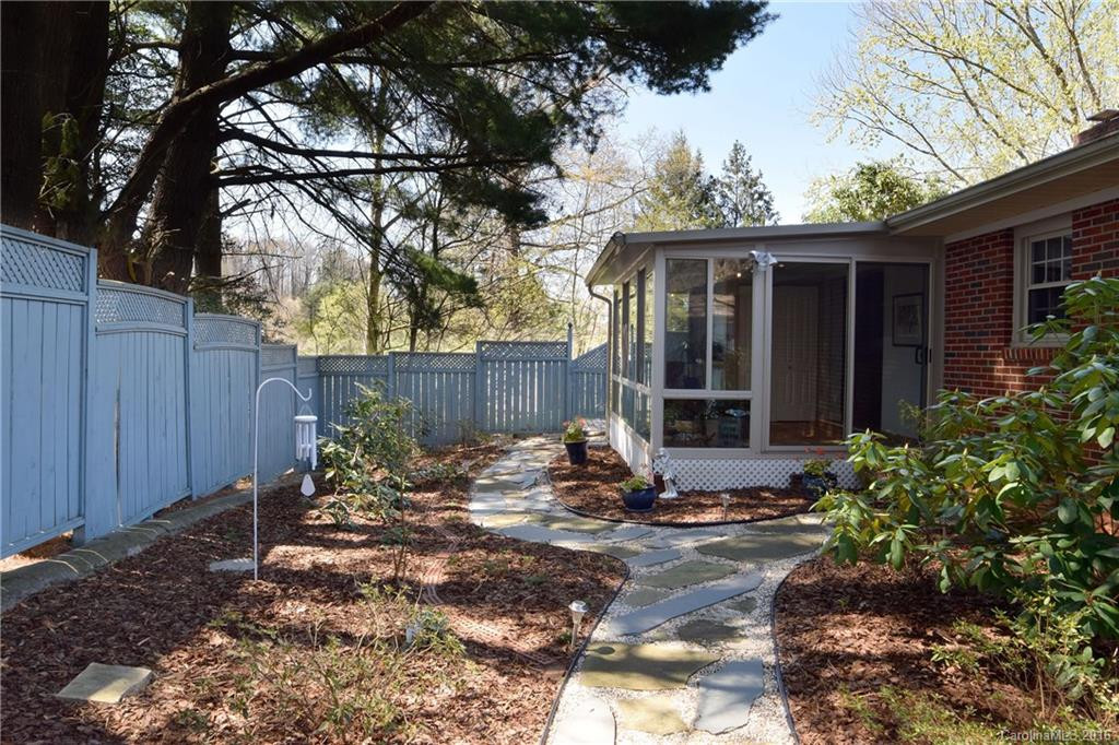 41 Sunset Street - Photo 23