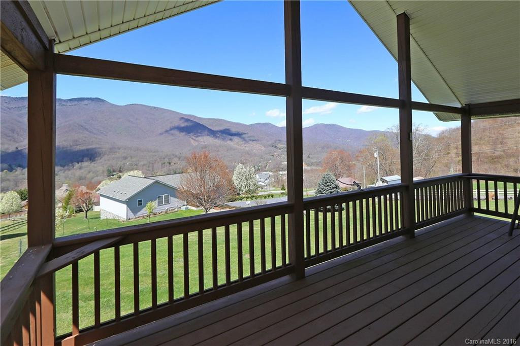 88 Gordon Drive - Photo 2