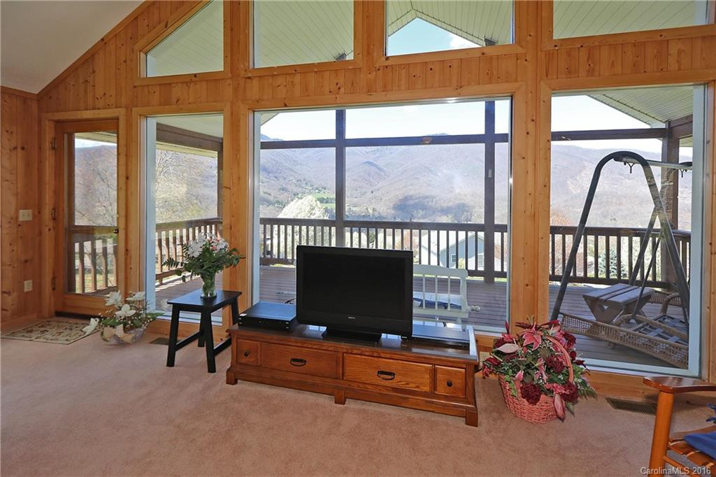 88 Gordon Drive - Photo 3
