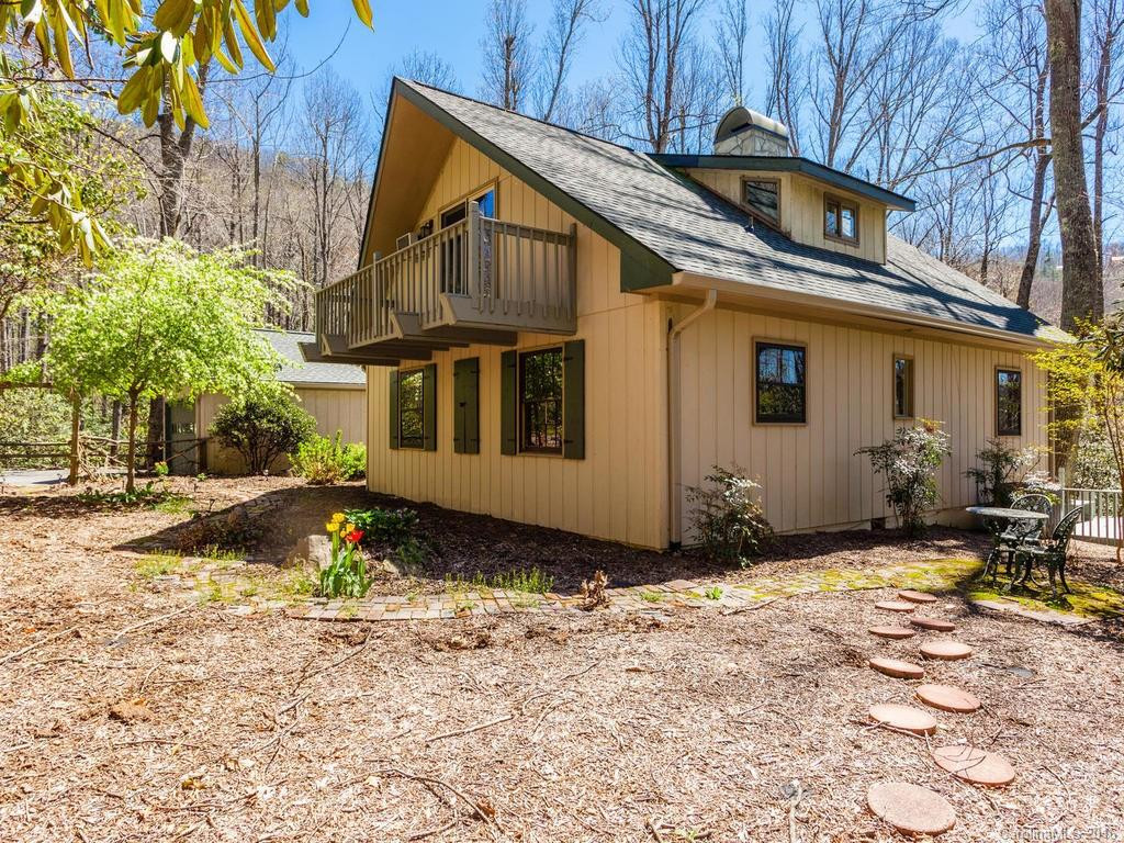 22 Echo Hill Drive - Photo 2