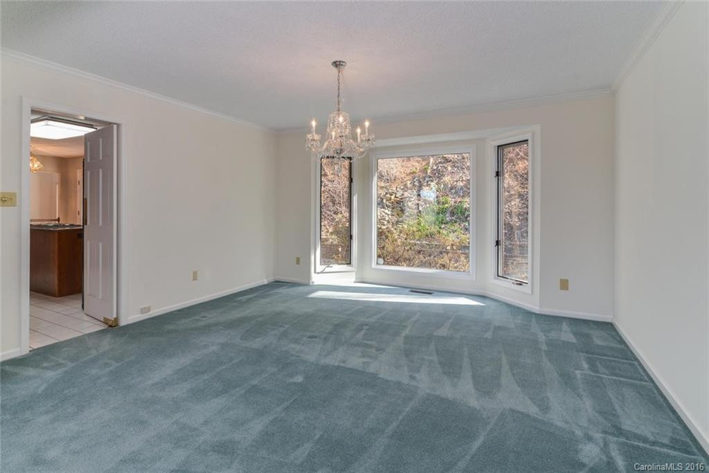 513 Sondley Drive - Photo 11