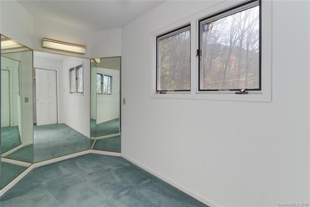 513 Sondley Drive - Photo 15