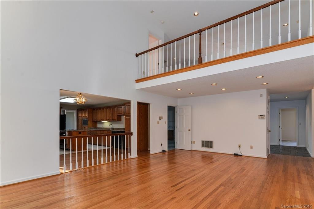 513 Sondley Drive - Photo 6