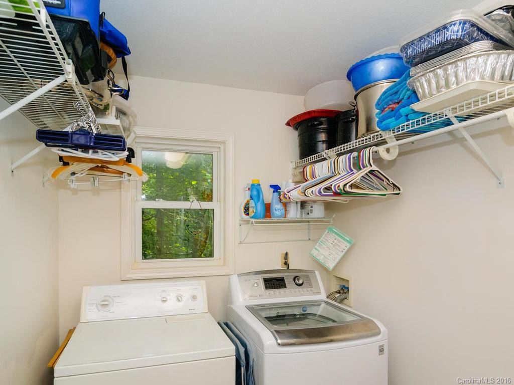 124 Carriage Drive - Photo 10