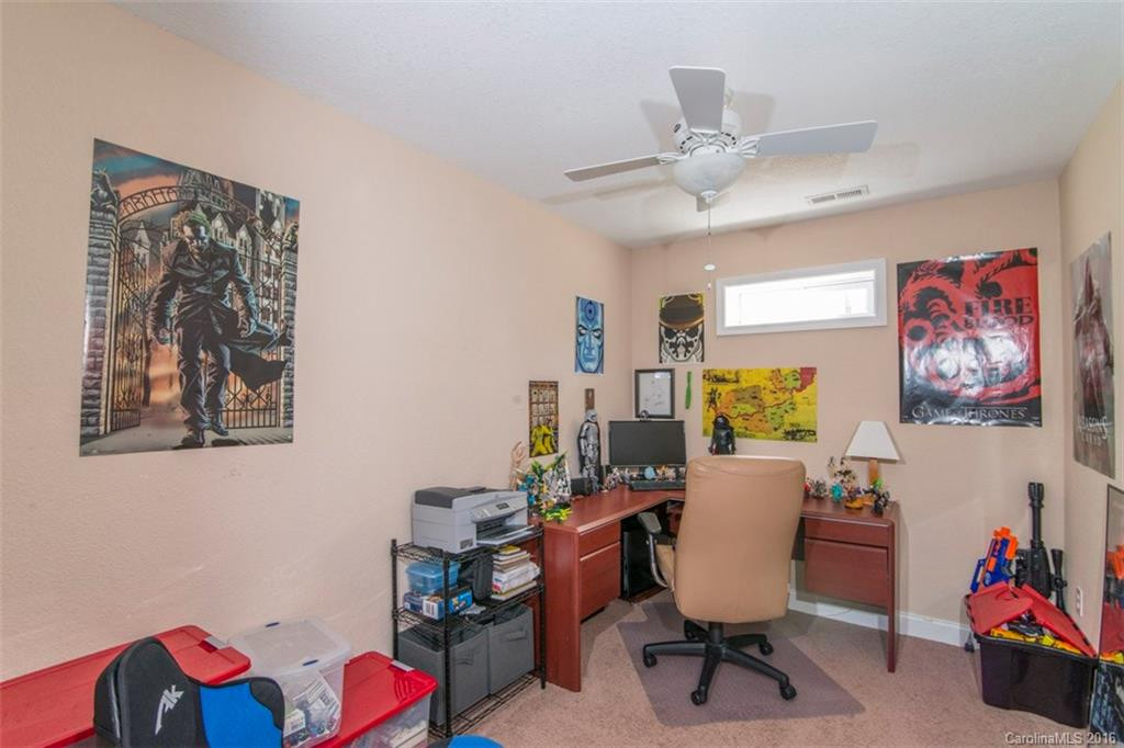 17 Lake Avenue - Photo 18