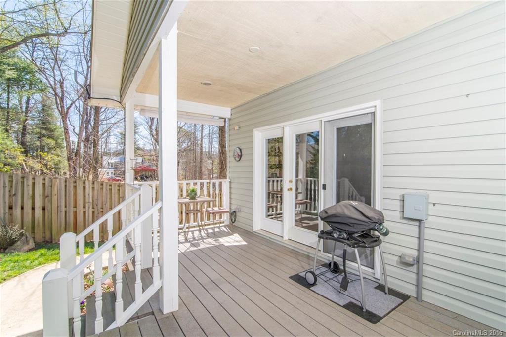 17 Lake Avenue - Photo 20