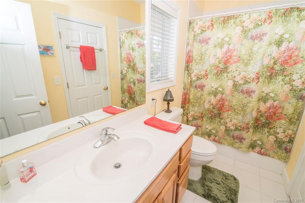 17 Lake Avenue - Photo 22