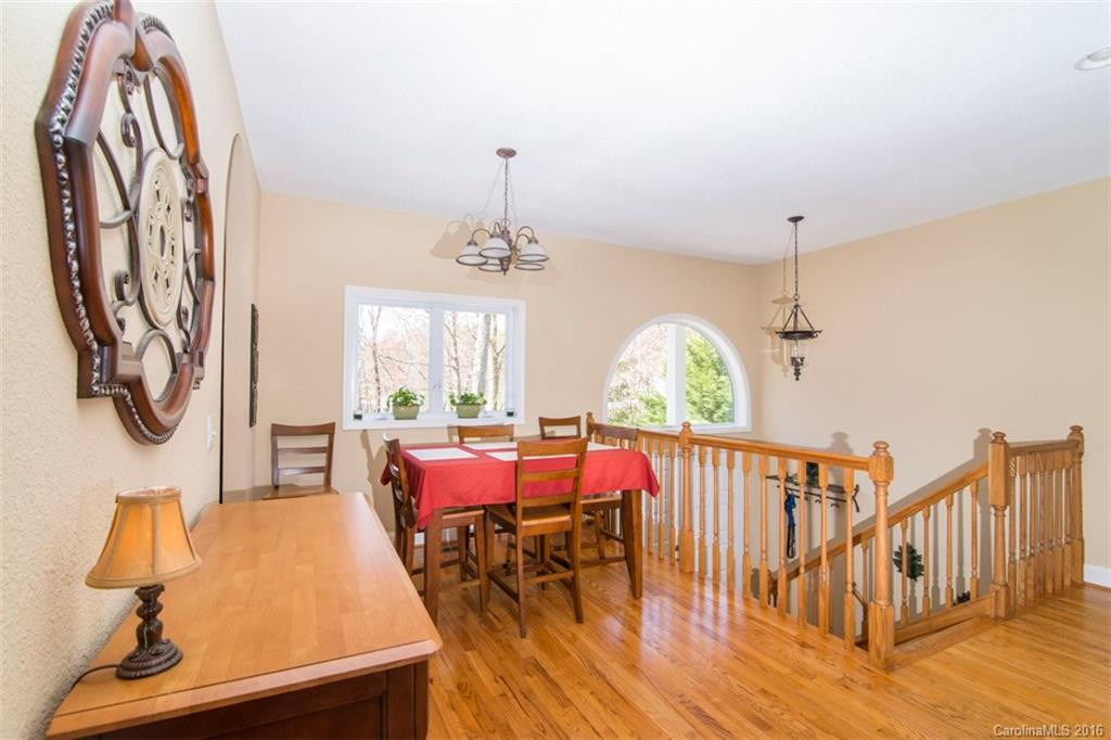 17 Lake Avenue - Photo 6