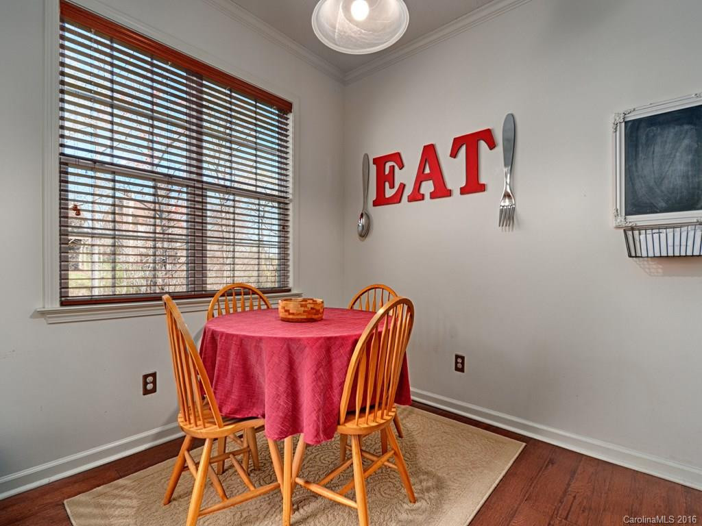 6 Selina Lane - Photo 5