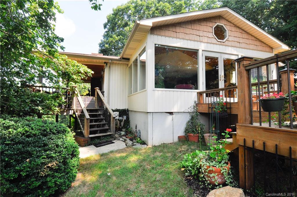 5172 Old Clyde Road - Photo 2
