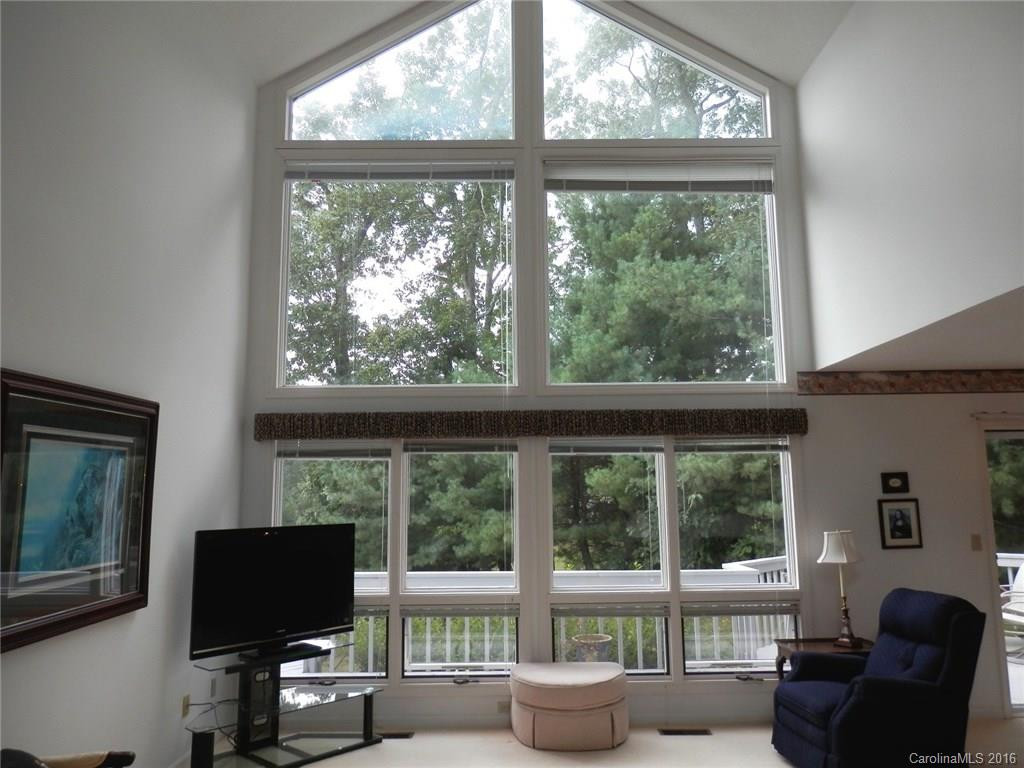 104 Broadmoor Drive #104 - Photo 4