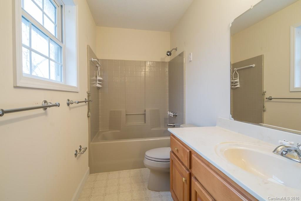 240 Eagle Point Drive - Photo 12