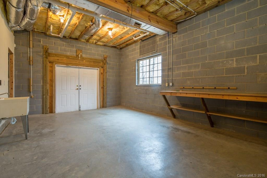 240 Eagle Point Drive - Photo 16