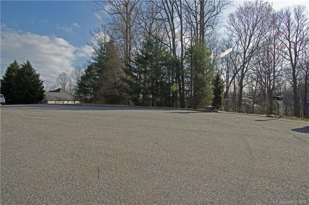 240 Eagle Point Drive - Photo 18