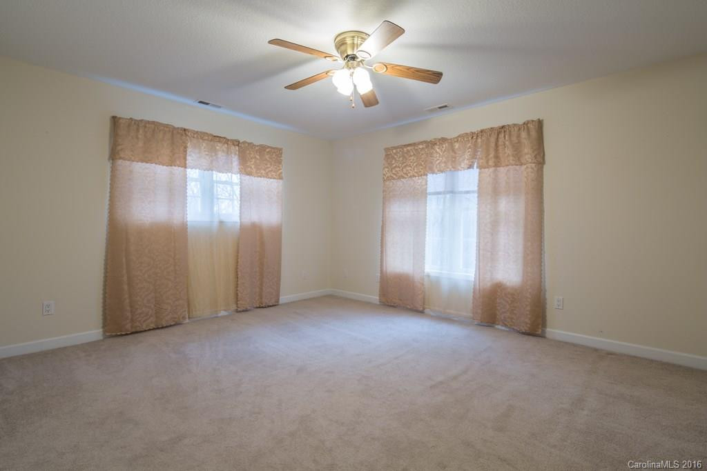 240 Eagle Point Drive - Photo 8