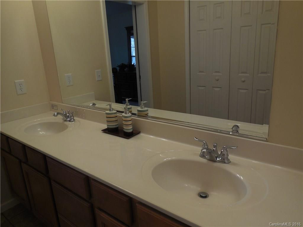 185 Paseo Drive - Photo 19