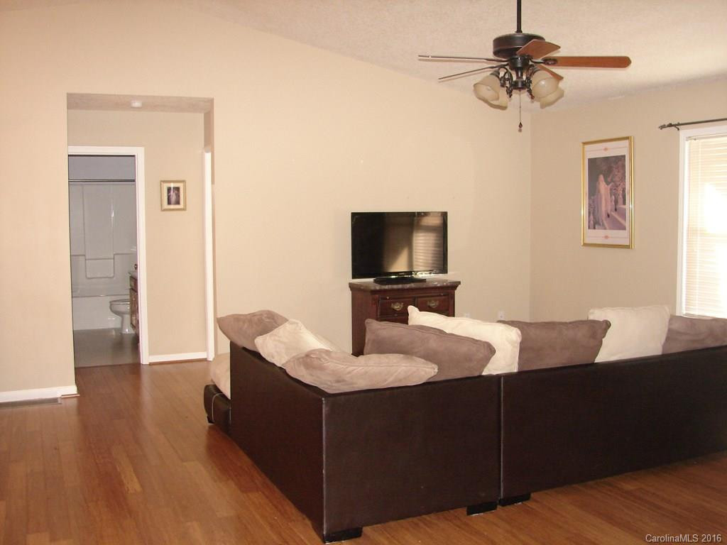 21 Shomee Lane - Photo 2