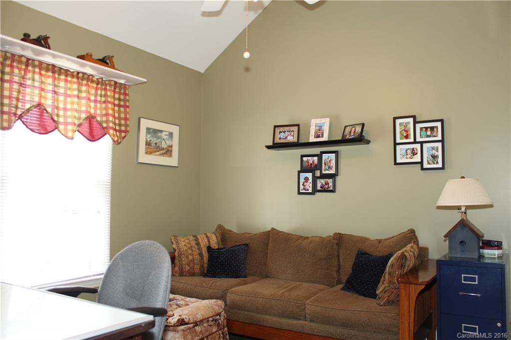424 Bob Hardin Road - Photo 12
