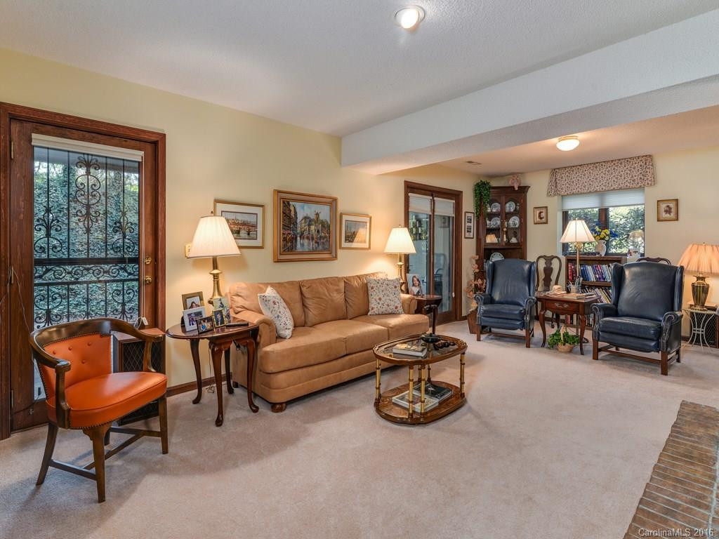 403 Woodfield Drive #403 - Photo 13