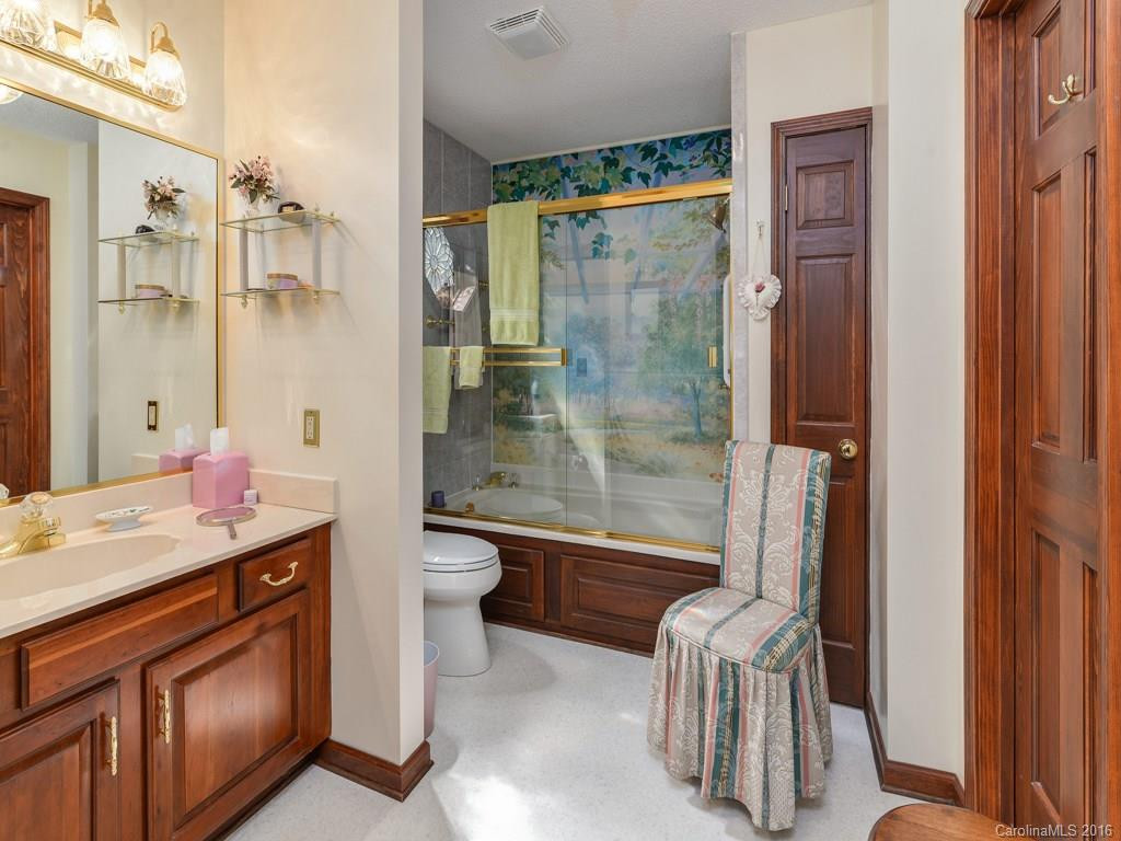 403 Woodfield Drive #403 - Photo 10
