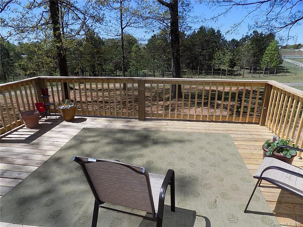 5633 US 221 Highway - Photo 3