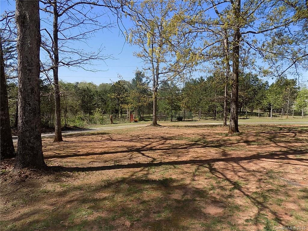 5633 US 221 Highway - Photo 24