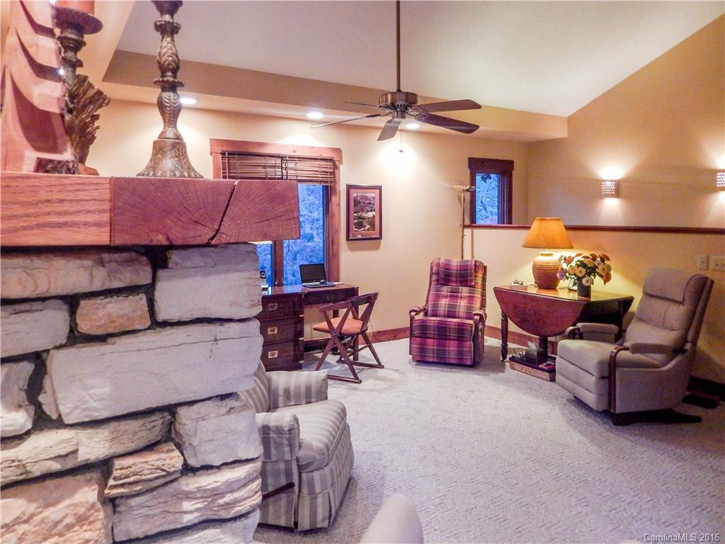 33 Mayapple Court - Photo 12