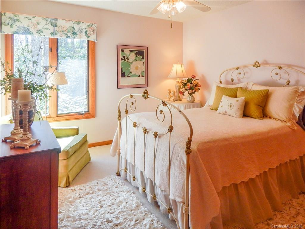 33 Mayapple Court - Photo 17