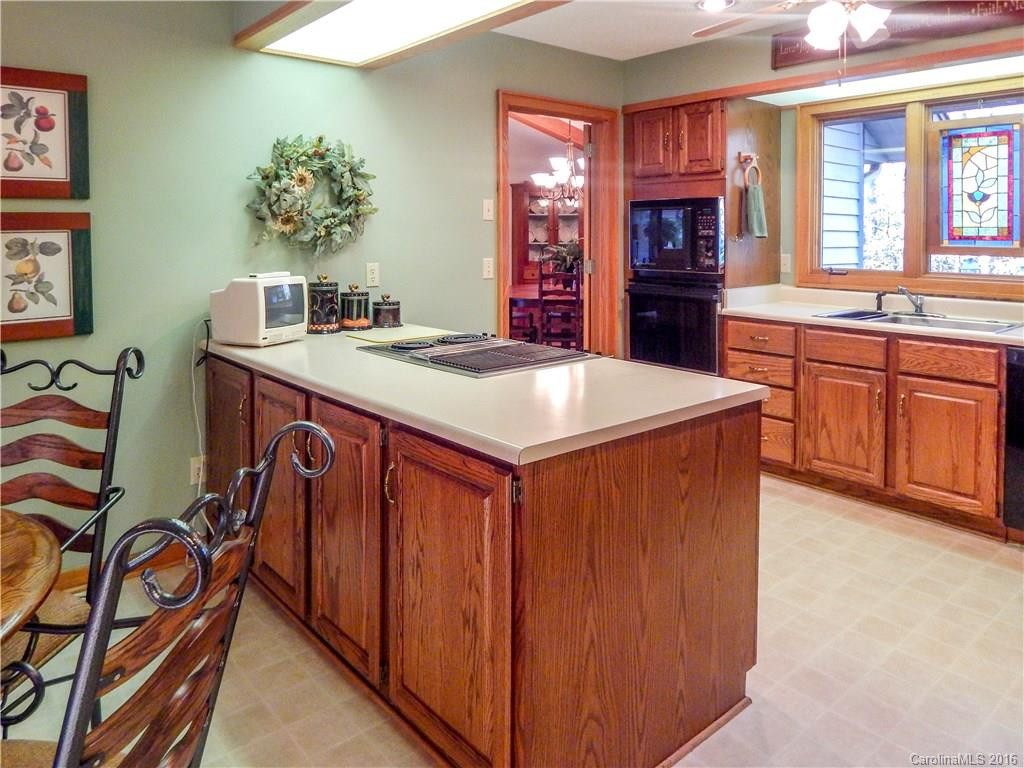 33 Mayapple Court - Photo 7
