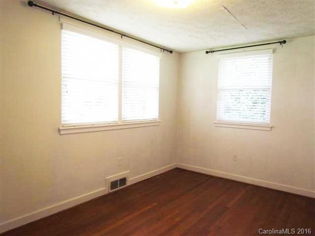 110 Connally Street - Photo 10