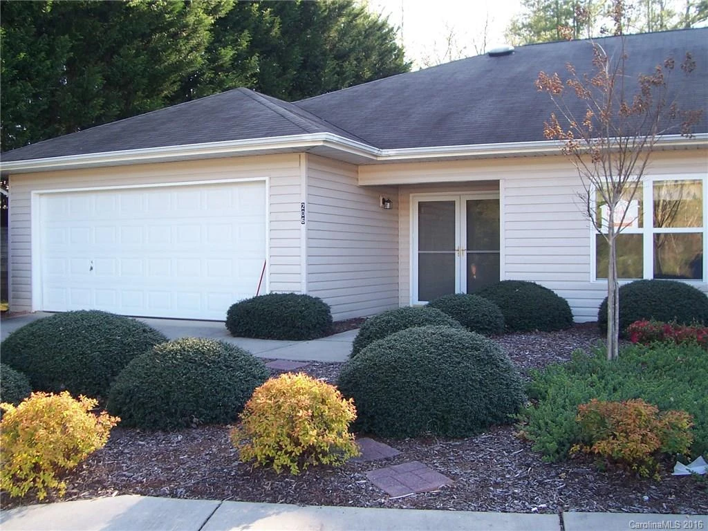 206 Carrington Place #206