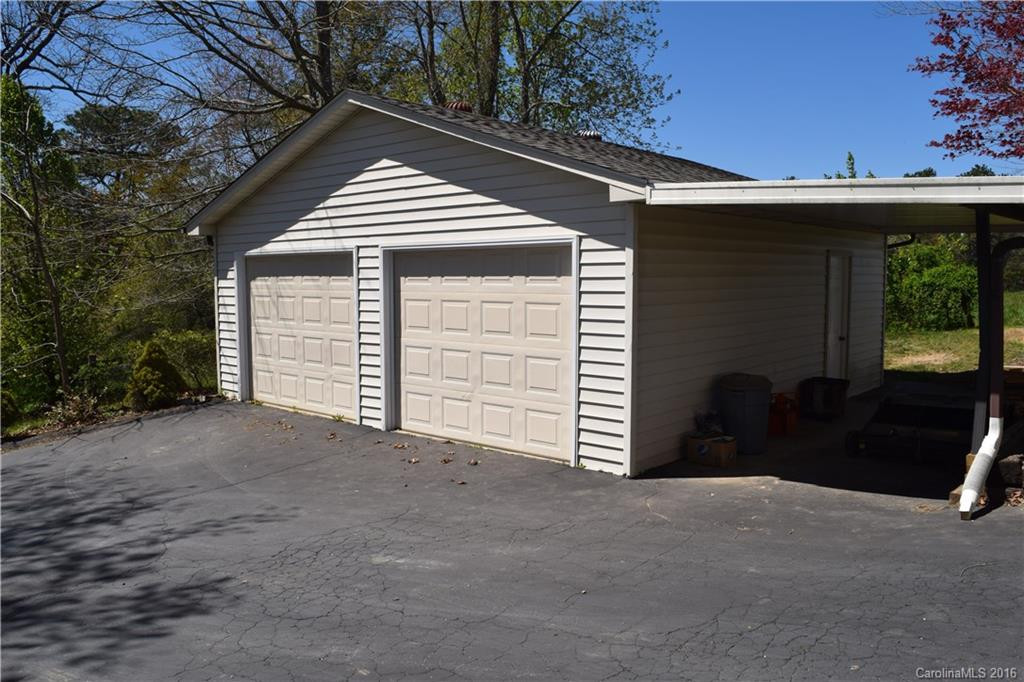 76 Angie Lane - Photo 3