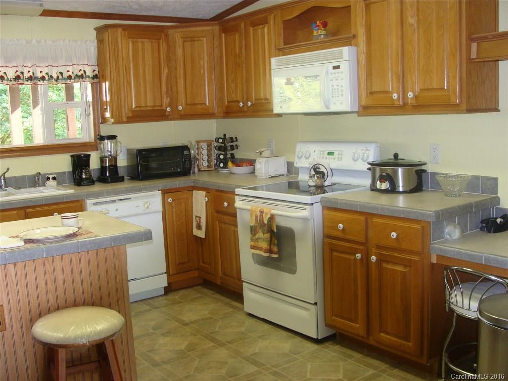 76 Angie Lane - Photo 10
