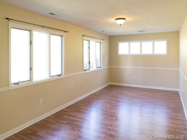 100 Wicklow Drive - Photo 16