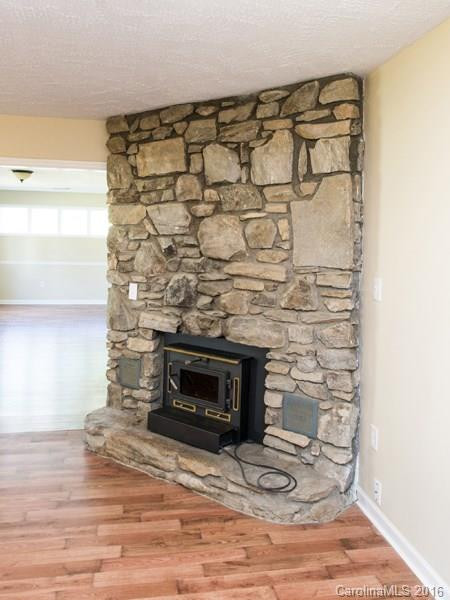 100 Wicklow Drive - Photo 3