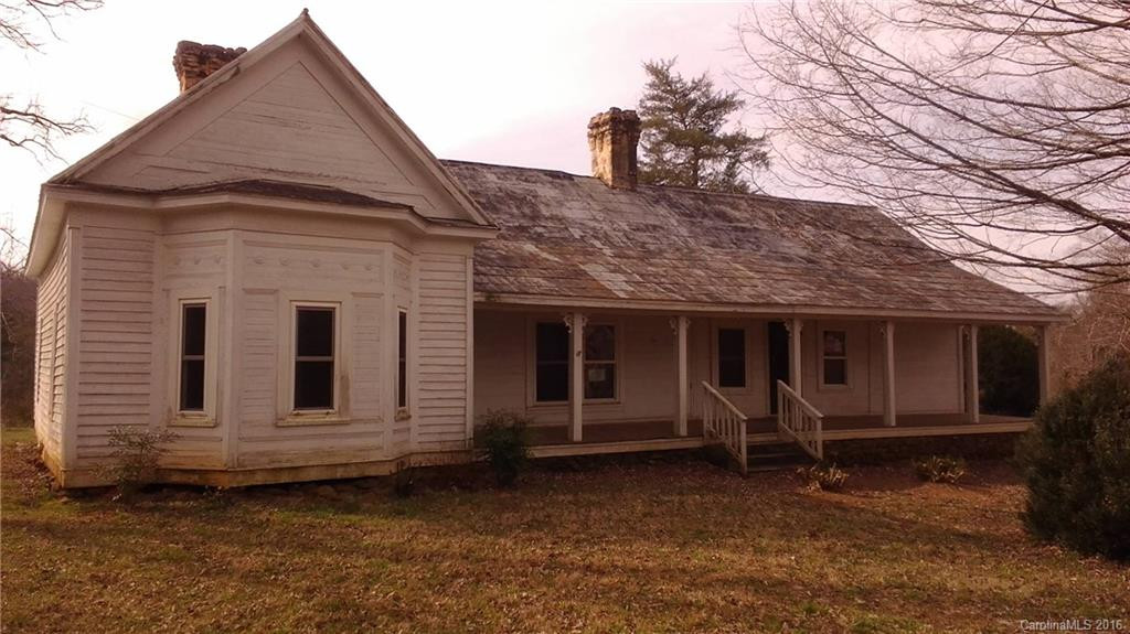 524 Hemphill Road