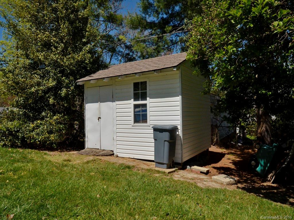 1303 Brevard Road - Photo 17