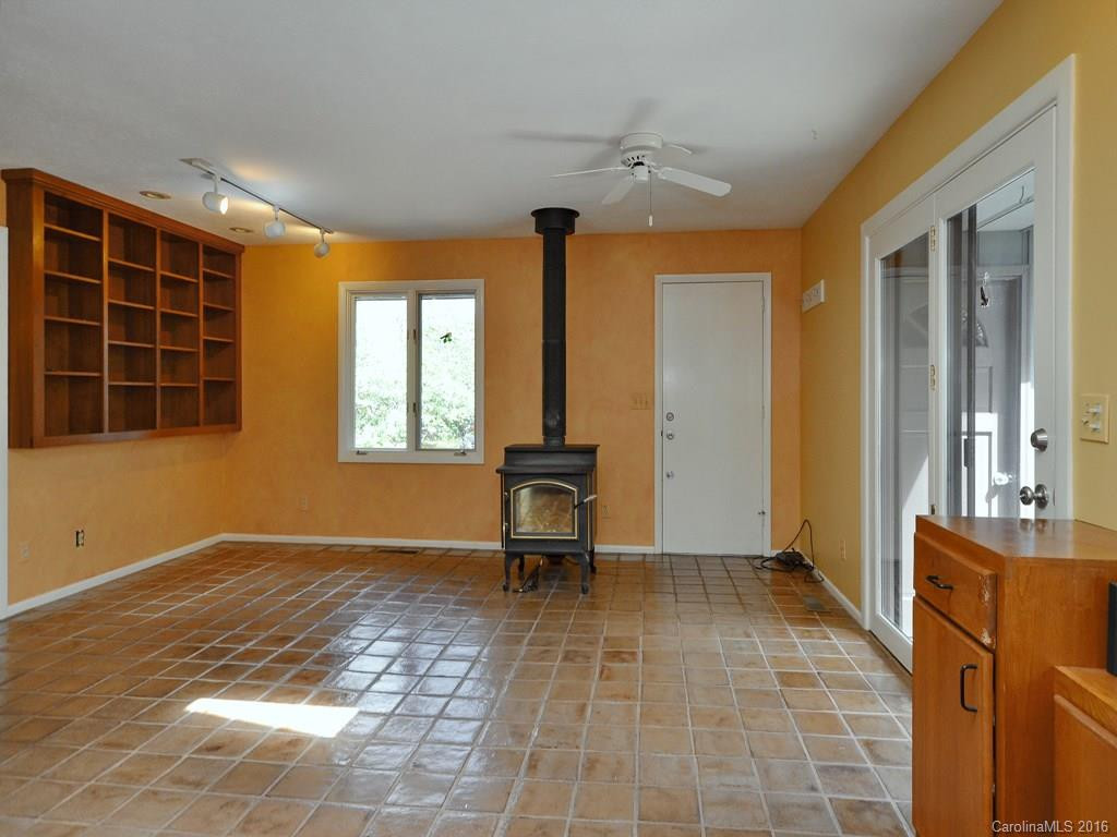 42 Copperhead Cove - Photo 7