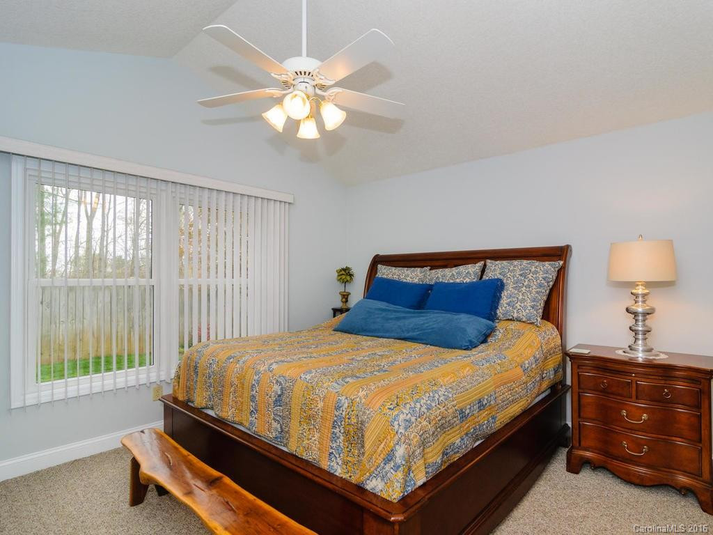 1001 Windsor Drive #22 - Photo 11