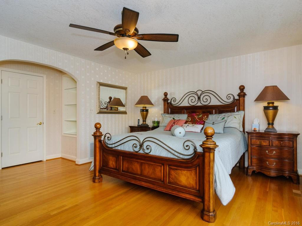 1001 Windsor Drive #22 - Photo 12
