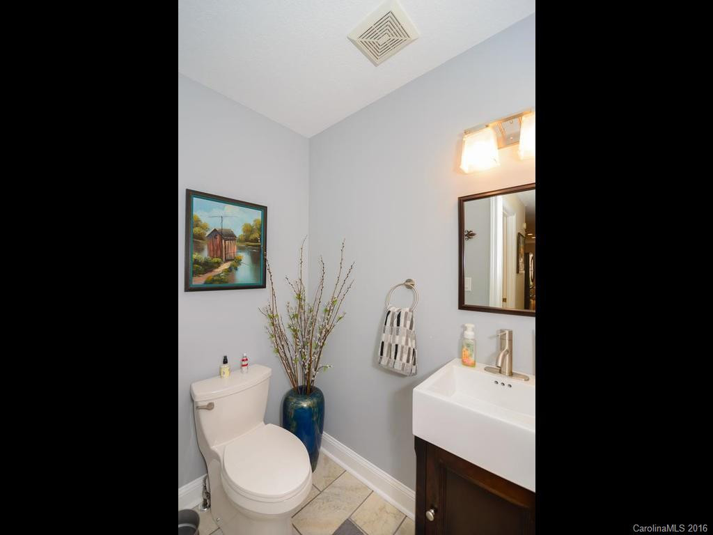 1001 Windsor Drive #22 - Photo 16