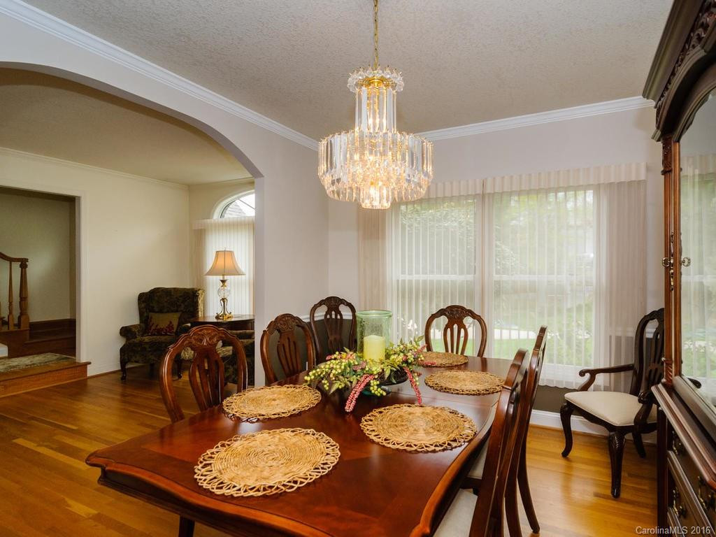 1001 Windsor Drive #22 - Photo 4